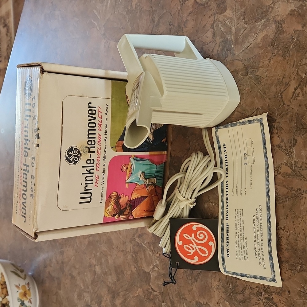 Vintage GE Wrinkle Remover